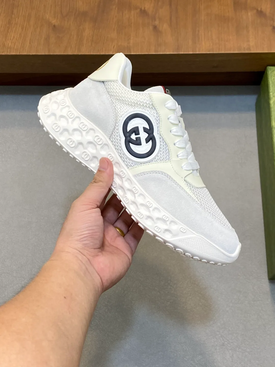 Men's shoes 💰780 [Gucci] Gucci - High-end quality original order - Upper: Napa calfskin, pebbled calfskin, computer embroidered brand totem - Inner: water-dyed cowhide - Outsole: ultra-light TPU·rubber; two-color molded outsole -Super high quality control·Fine workmanship: highlighted (high-end·luxury·grade) -Size: 38-44 (38 45 can be customized)